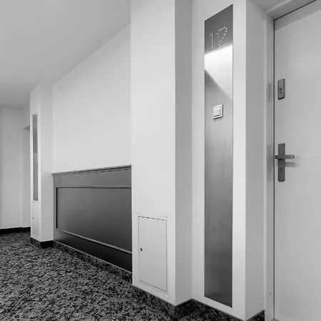 Family In Old Town Apartament *
